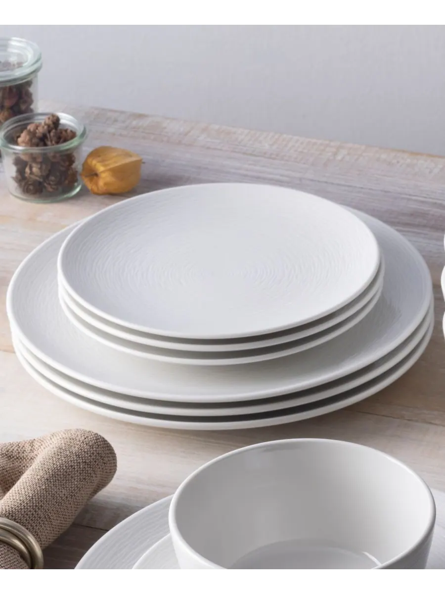 Набор из 4 обеденных тарелок Swirl Coupe Noritake — изображение 5 из 9, белый