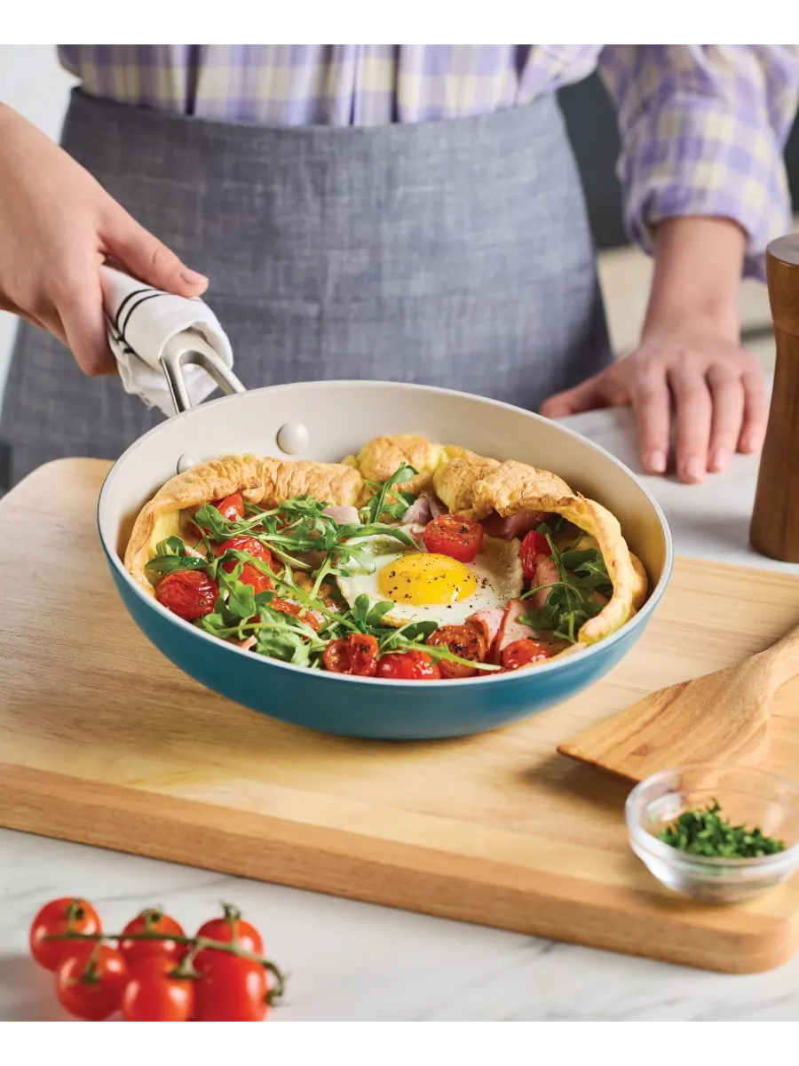 Сковорода KitchenAid Hard-Anodized Ceramic Induction, 25 см — изображение 10 из 10, белый