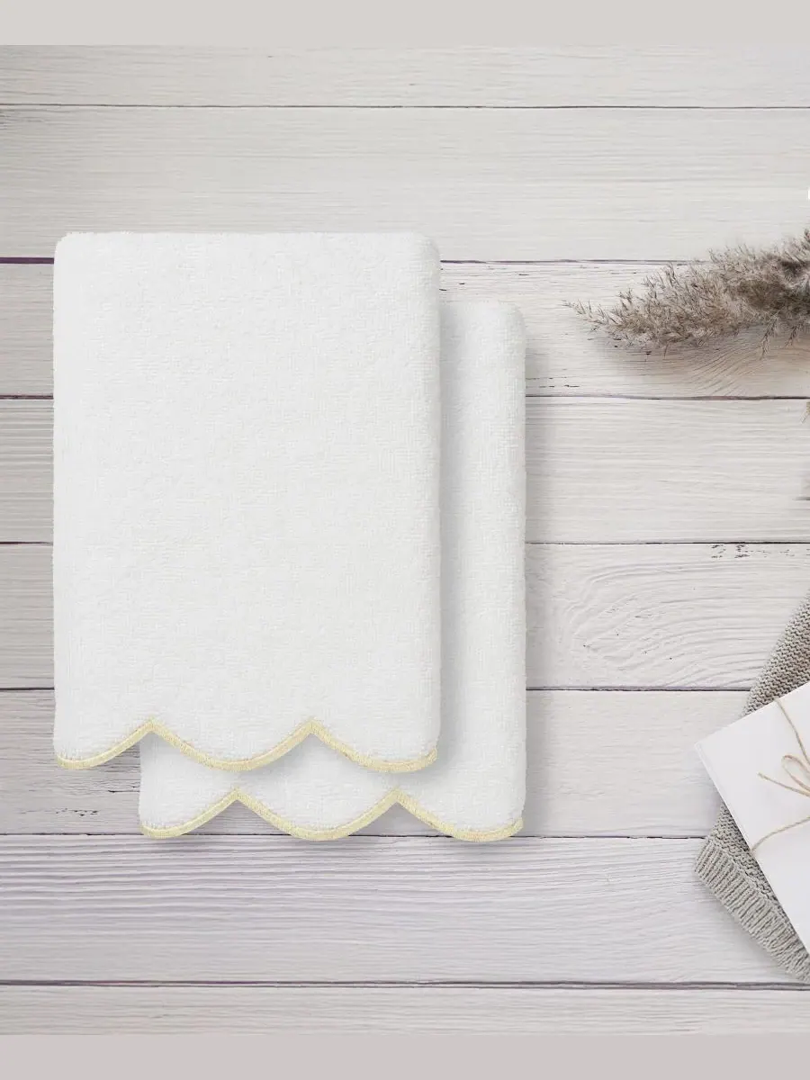 Набор из двух хлопковых полотенец для рук Adornia Scallop, 40 см x 76 см Linum Home — изображение 3 из 3, белый бежевый