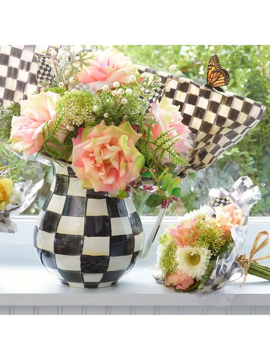 Эмалированный кувшин MacKenzie-Childs Courtly Check Pitcher, 2.8 л — изображение 2 из 4, нет цвета