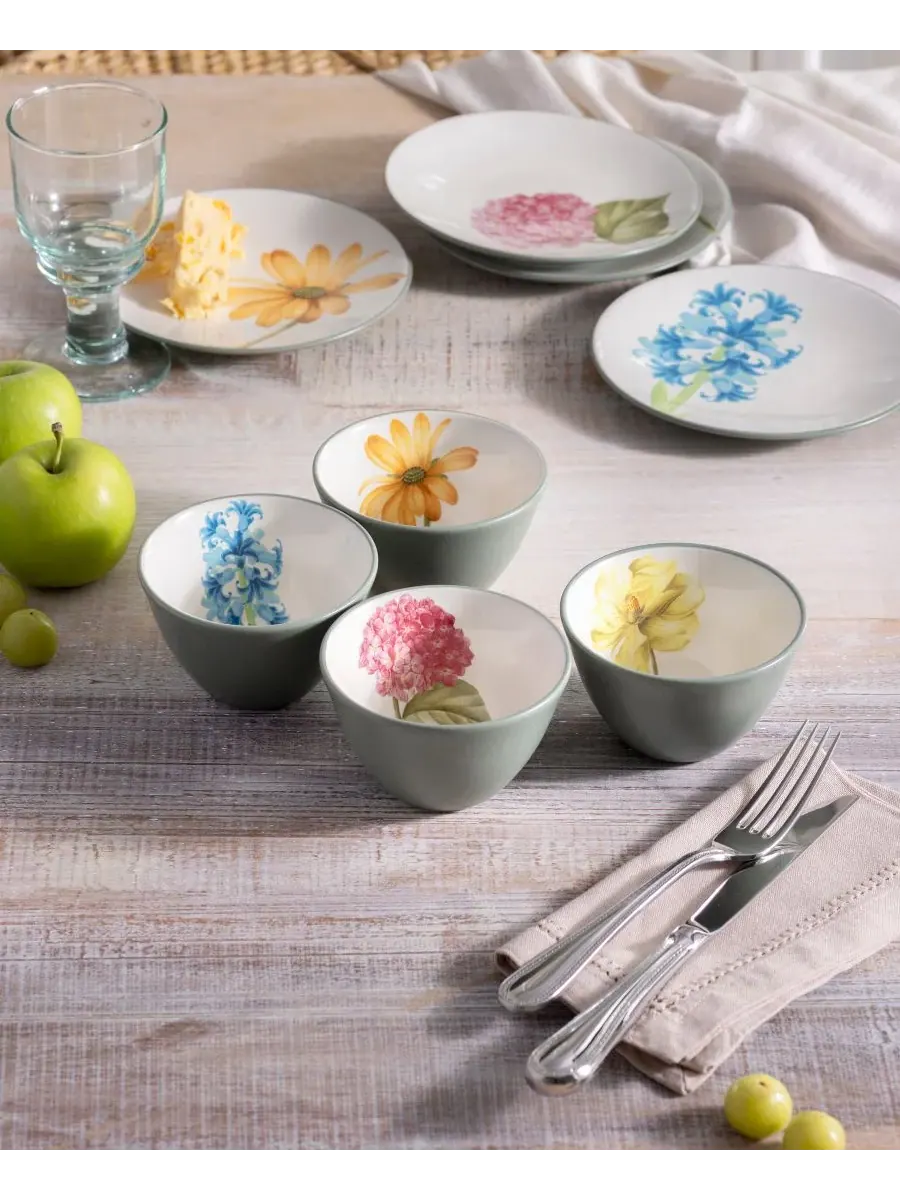Набор из 4 мисок Noritake Colorwave с цветочными мотивами — изображение 2 из 5, зеленый