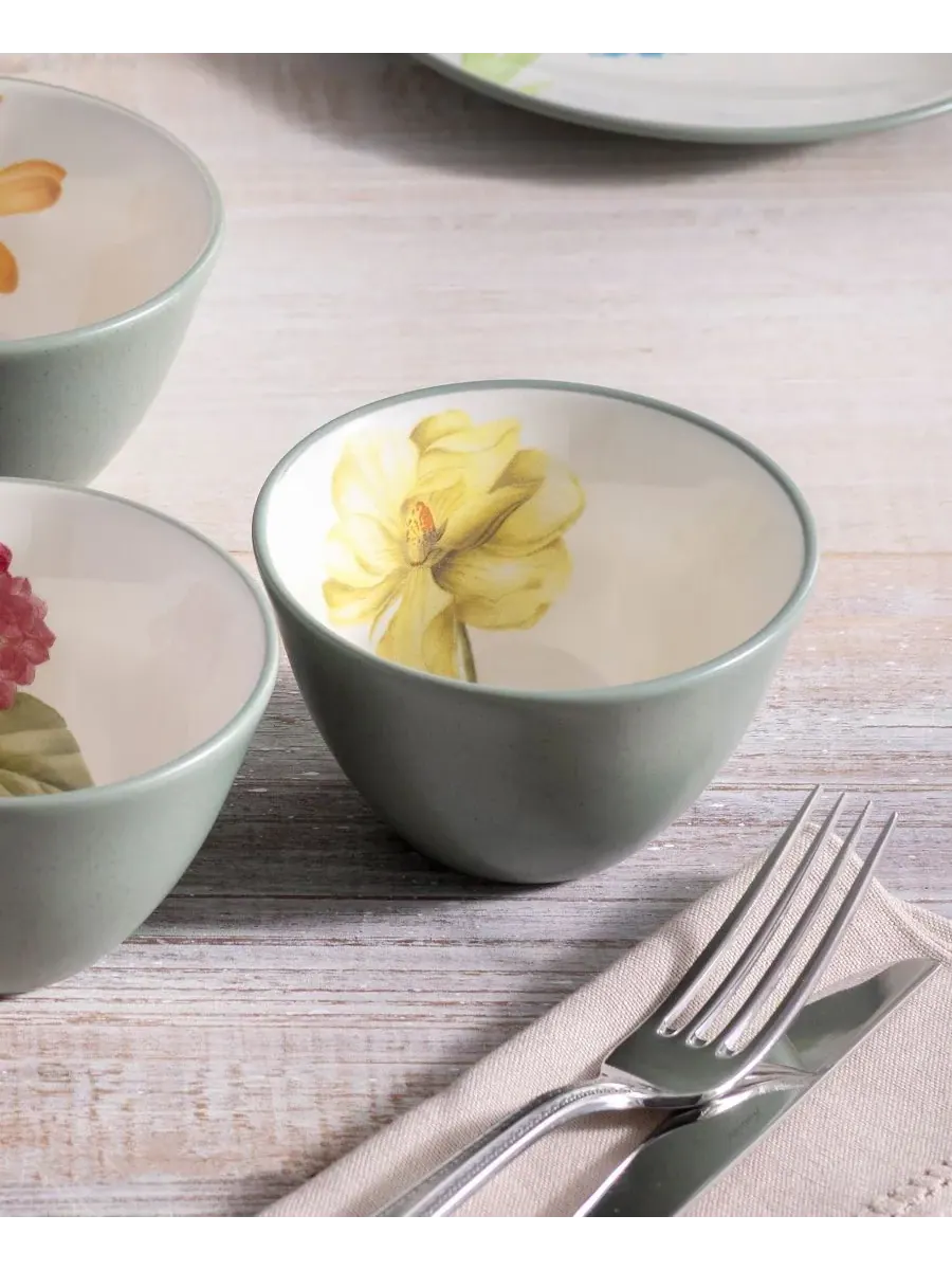 Набор из 4 мисок Noritake Colorwave с цветочными мотивами — изображение 4 из 5, зеленый