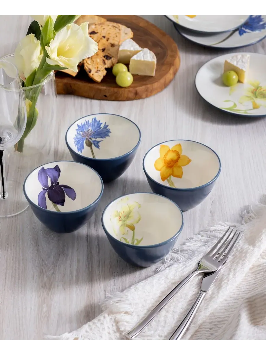 Набор из 4 мисок Noritake Colorwave с цветочными мотивами — изображение 2 из 5, синий