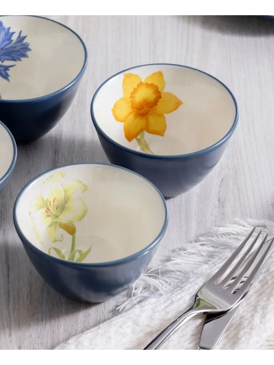 Набор из 4 мисок Noritake Colorwave с цветочными мотивами — изображение 3 из 5, синий