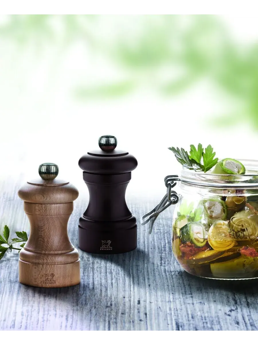 Набор мельниц для перца и соли Bistro 10 см Peugeot — изображение 2 из 3, золотистый