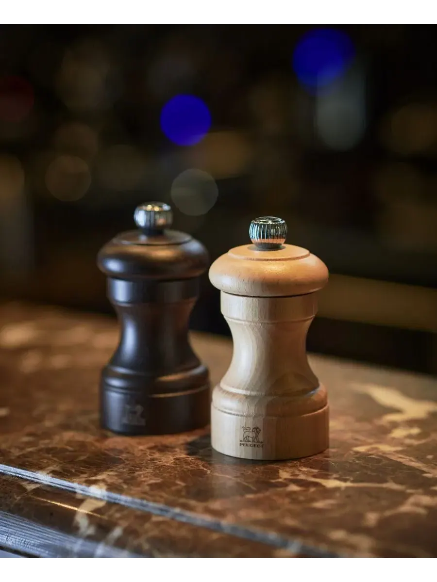 Набор мельниц для перца и соли Bistro 10 см Peugeot — изображение 3 из 3, золотистый