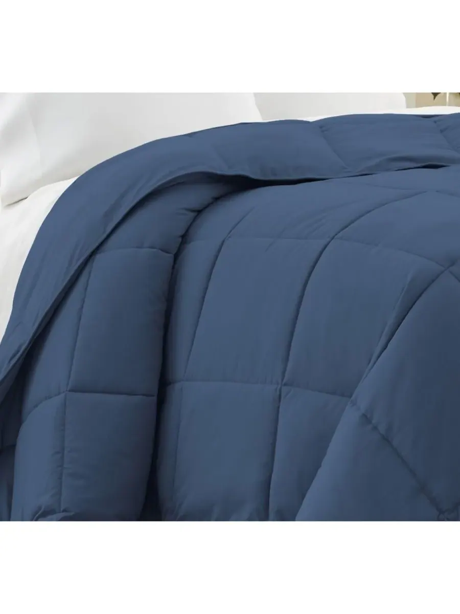 Премиальное одеяло с наполнителем, имитирующим пух, размер King Southshore Fine Linens — изображение 2 из 2, синий