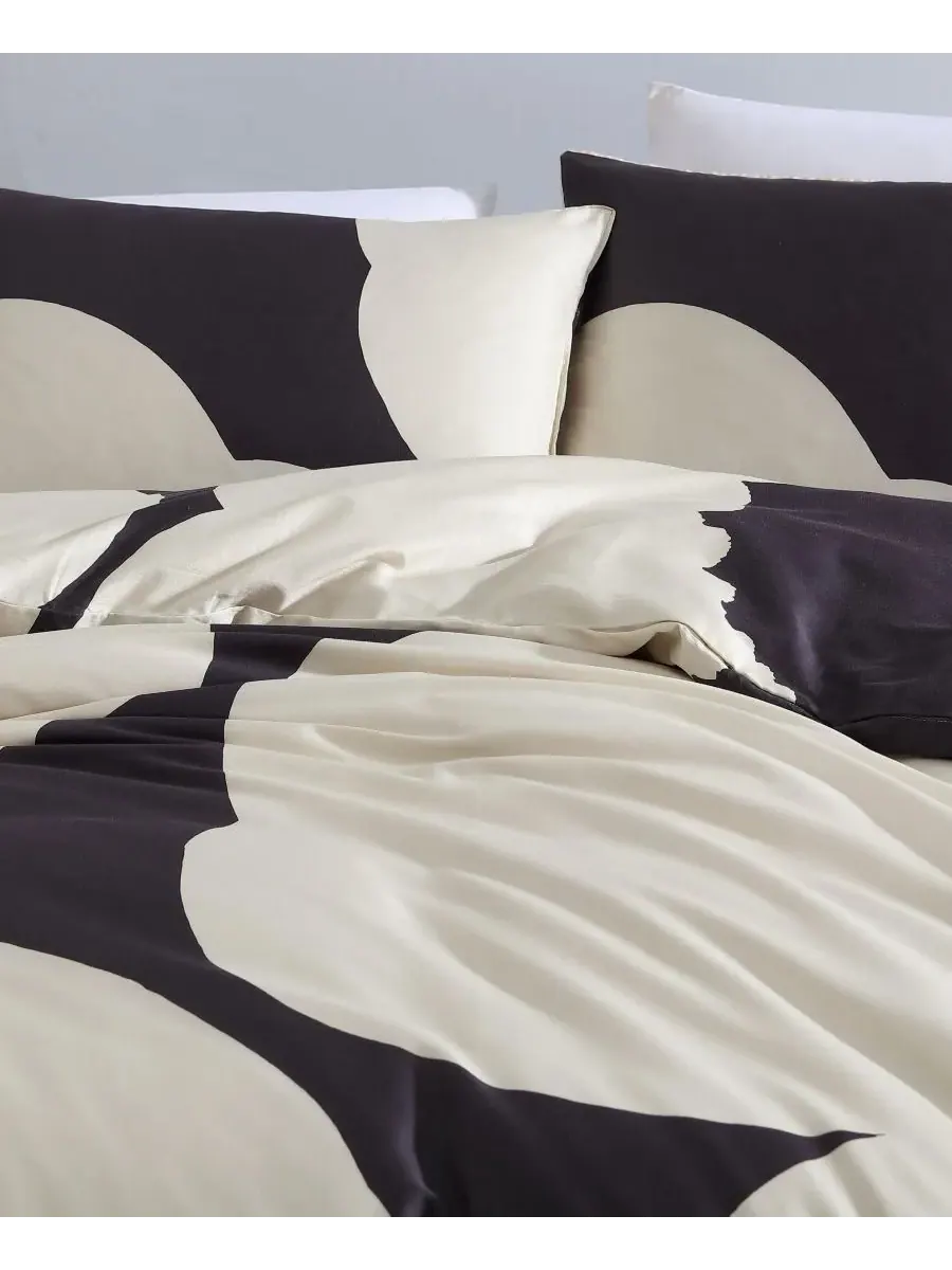Iso Unikko Хлопок 3 шт. Комплект пододеяльников, полный/размер Queen Marimekko — изображение 8 из 10, темно-серый