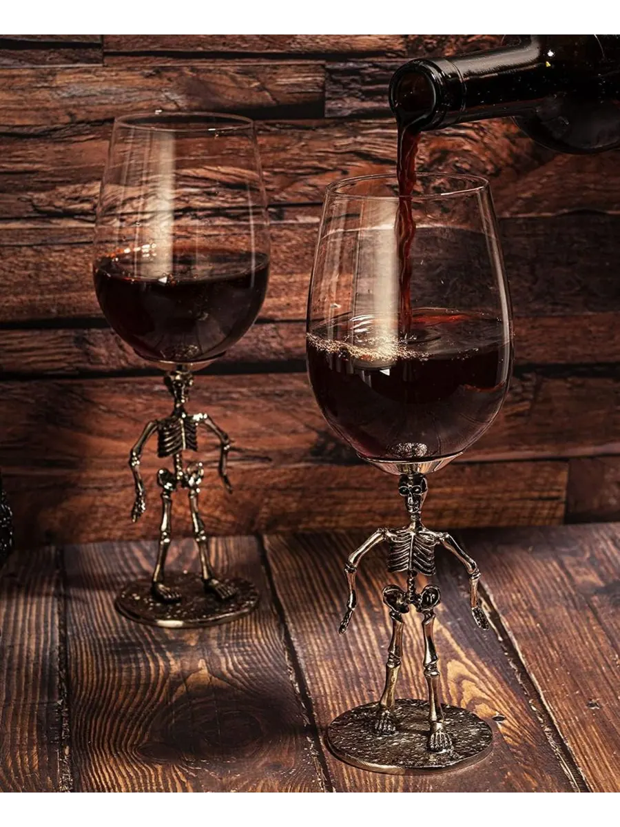 Набор из 2 бокалов для вина на ножке в форме скелета The Wine Savant — изображение 2 из 6, прозрачный