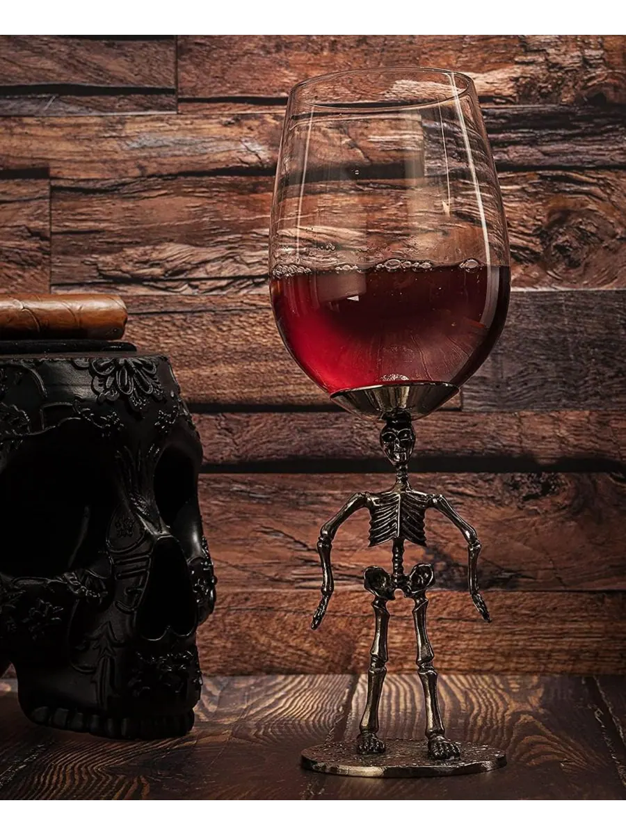 Набор из 2 бокалов для вина на ножке в форме скелета The Wine Savant — изображение 5 из 6, прозрачный