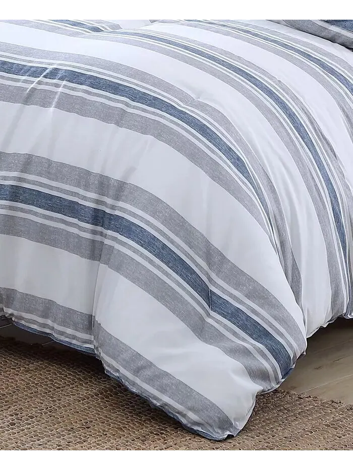 Двусторонний комплект одеял Bay Shore из 2 предметов, Twin/Twin XL Nautica — изображение 4 из 5, темно-синий
