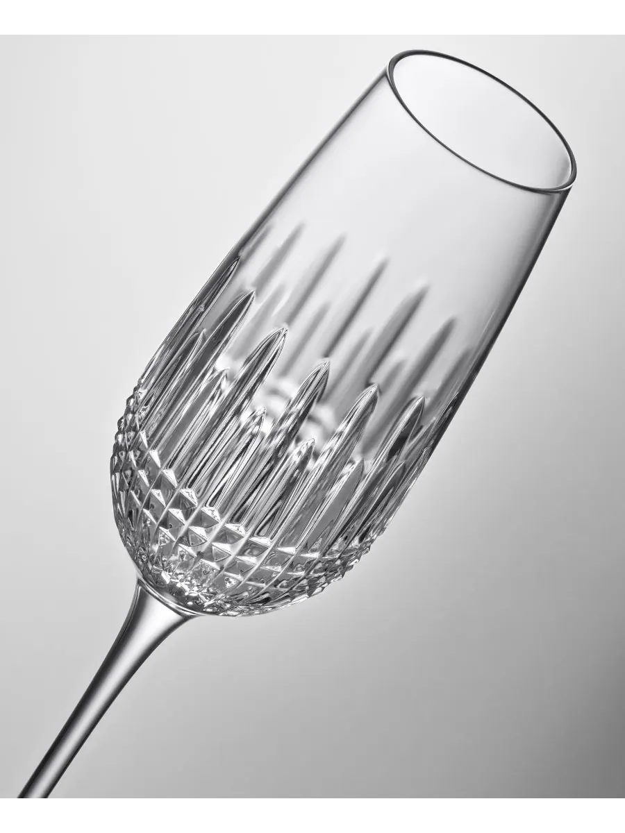 Набор из 2 флейт Lismore Diamond Essence объемом 10,5 унций Waterford — изображение 3 из 9, прозрачный