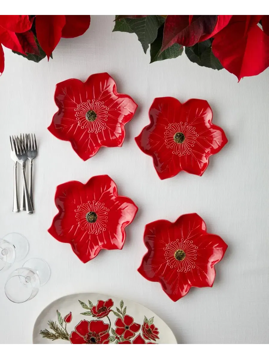 Набор из 4 десертных тарелок Festive Blooms Poinsettia, 23 см, с 3D-дизайном пуансеттии Certified — изображение 5 из 5