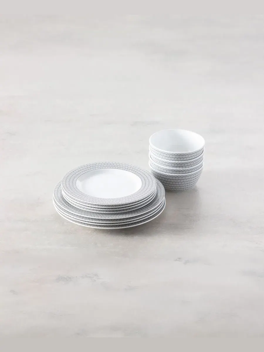 Набор столовой посуды Ornament 12-Piece Dinnerware Set, Service for 4 Fortessa — изображение 2 из 13, черный