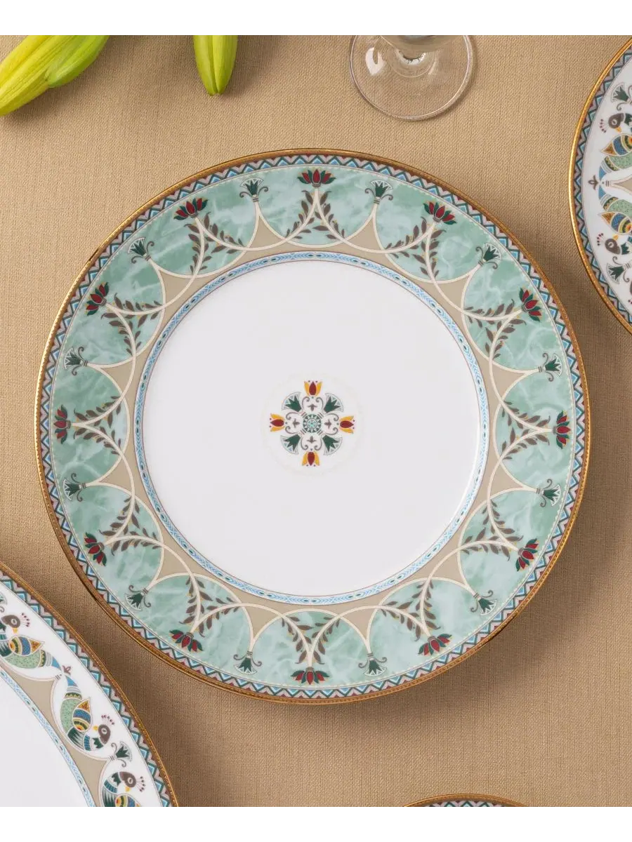 Набор из 4 обеденных тарелок Serene Garden, диаметр 27 см Noritake — изображение 3 из 15, светлый зеленый