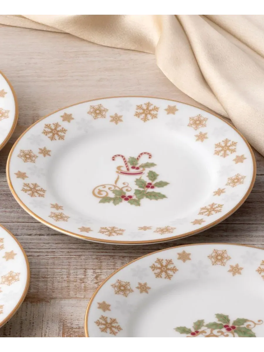 Набор из 4 праздничных тарелок для закусок Holly & Berry Gold, 16 см Noritake — изображение 4 из 11, белый/зеленый/красный