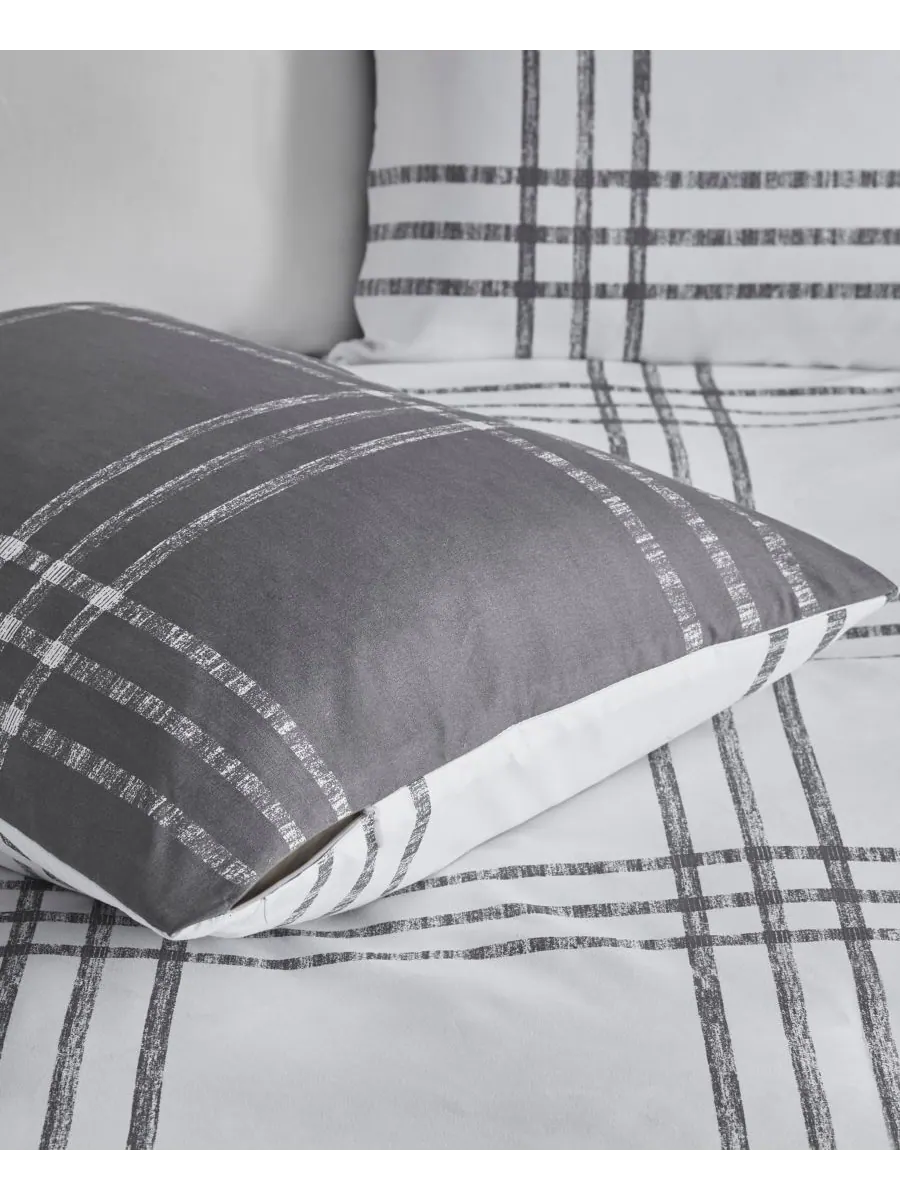 Двустороннее одеяло Pike Plaid, размер Twin/Twin XL Intelligent Design — изображение 10 из 10, белый