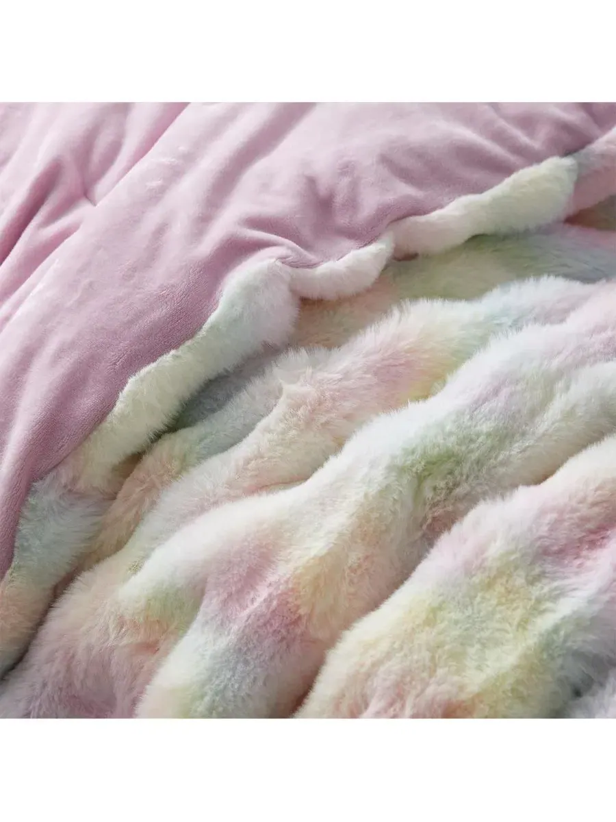 Одеяло-комфортер Oversized из искусственного меха Rainbow Sprinkles Coma Inducer — изображение 4 из 4, мульти