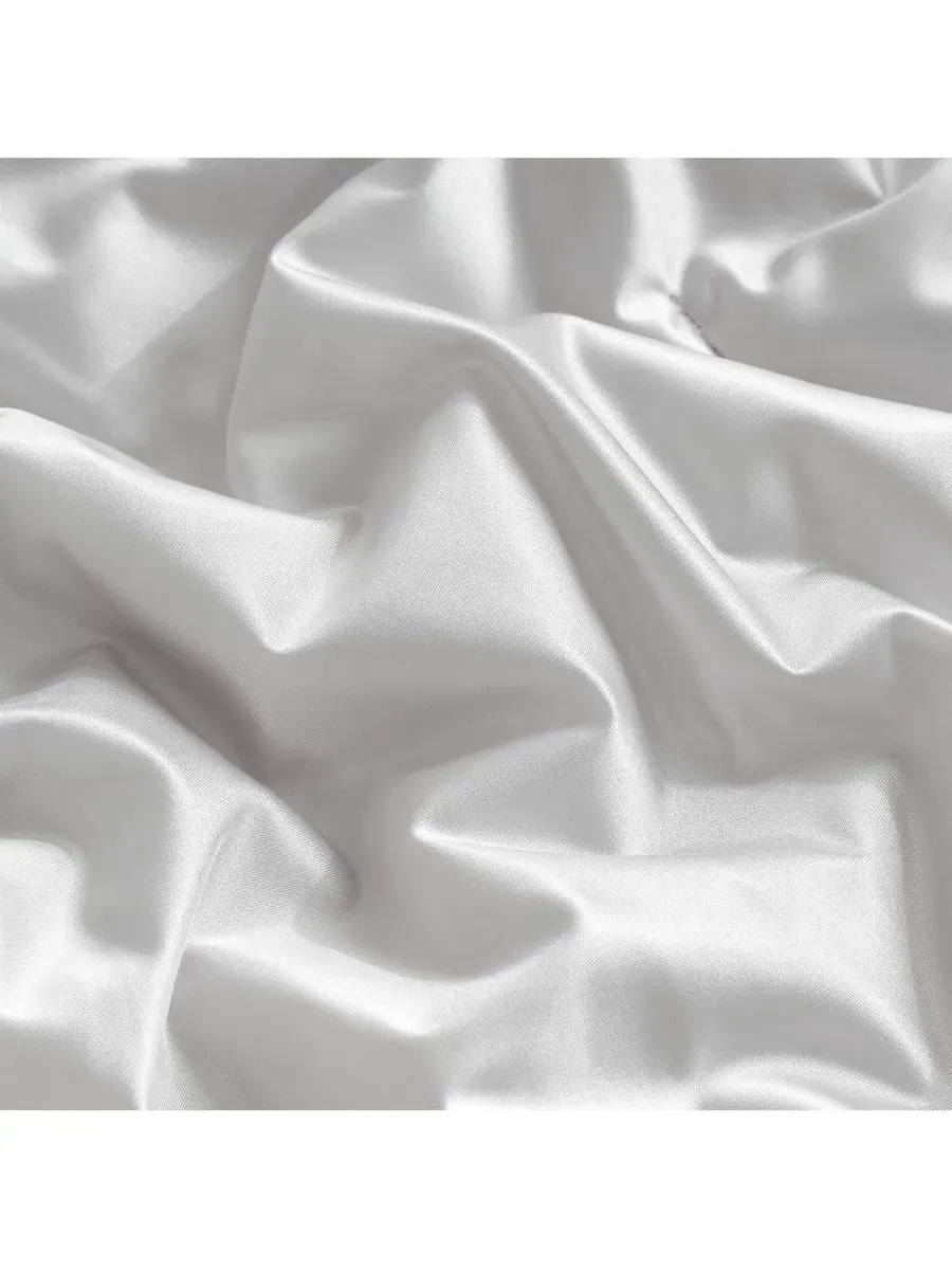 Одеяло-комфортер Oversized Satin Summer Coma Inducer — изображение 4 из 4, серый