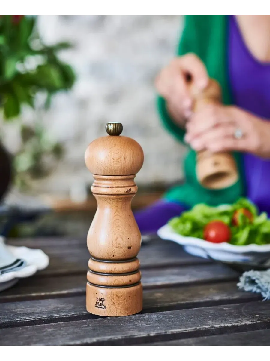 Перечница Paris Classic 18 см Peugeot — изображение 13 из 14, оливковый