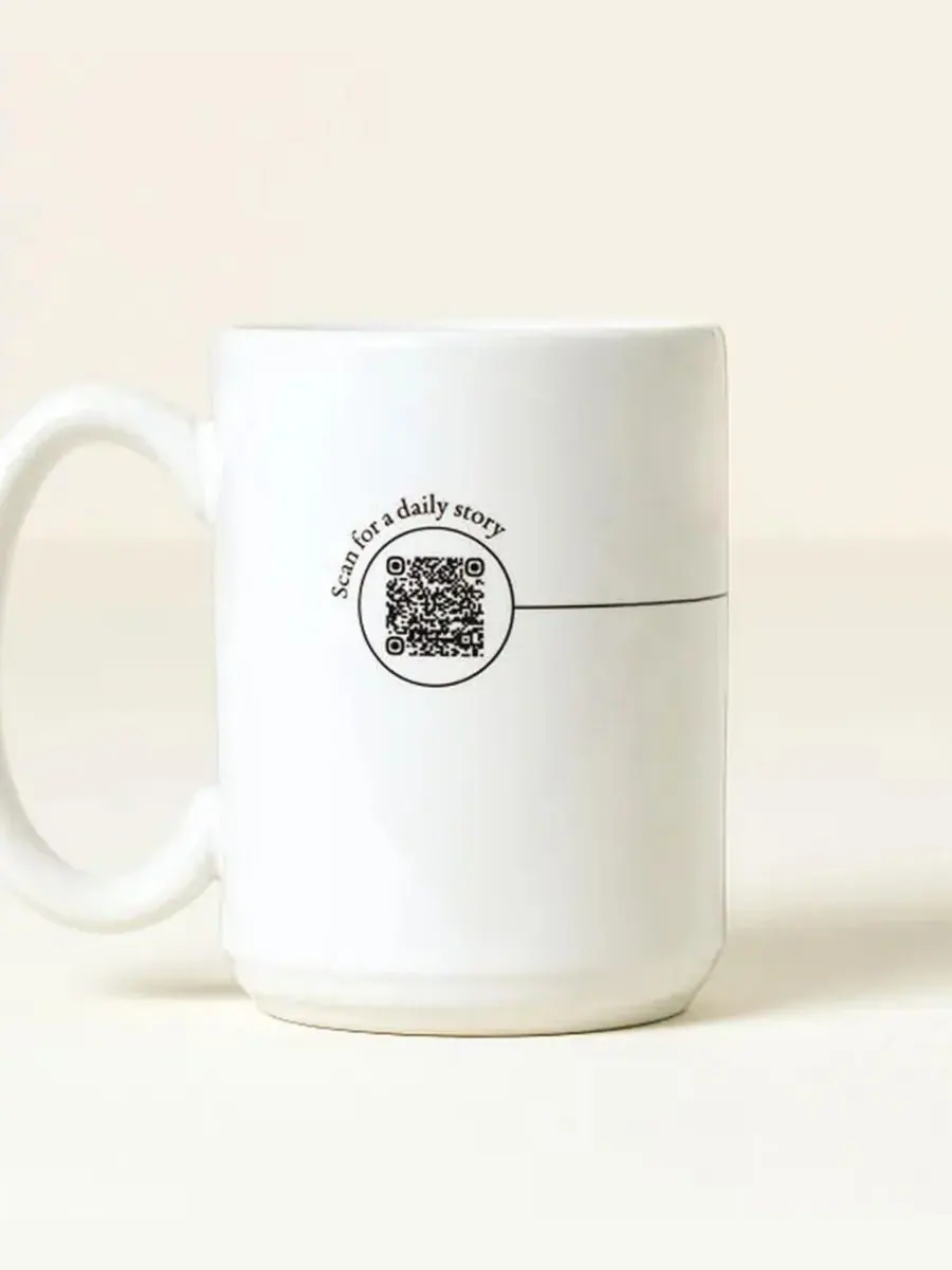 Интерактивная кружка History Every Day с QR-кодом, 425 мл Uncommon Goods — изображение 3 из 3, белый