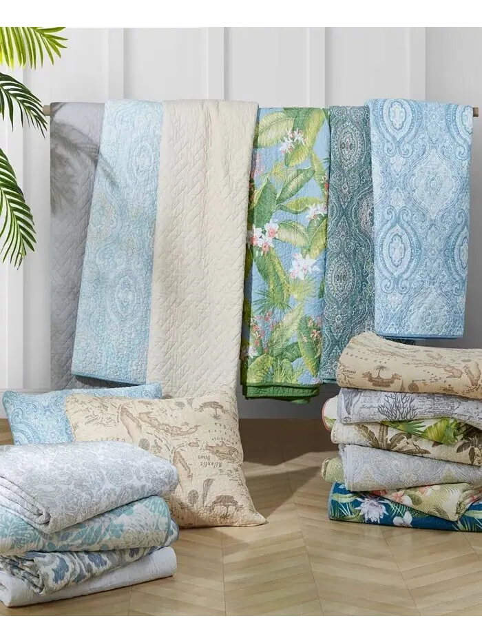 Коллекция двусторонних одеял Beach Bliss Tommy Bahama Home — изображение 13 из 13, серый