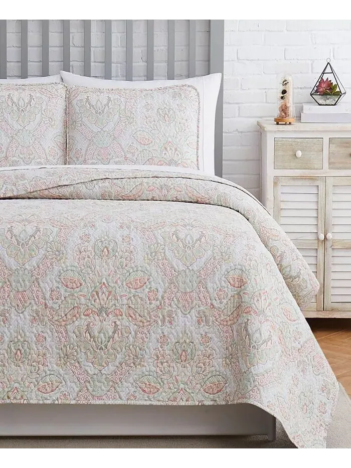 Одеяло с принтом Enchantment и комплект координационных накладок Southshore Fine Linens