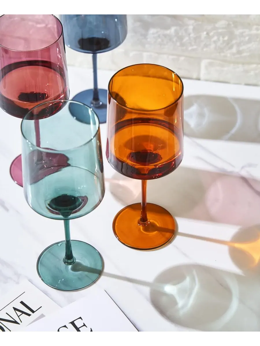 Набор из 4 квадратных бокалов для вина Khen пастельных оттенков The Wine Savant — изображение 5 из 7, мульти