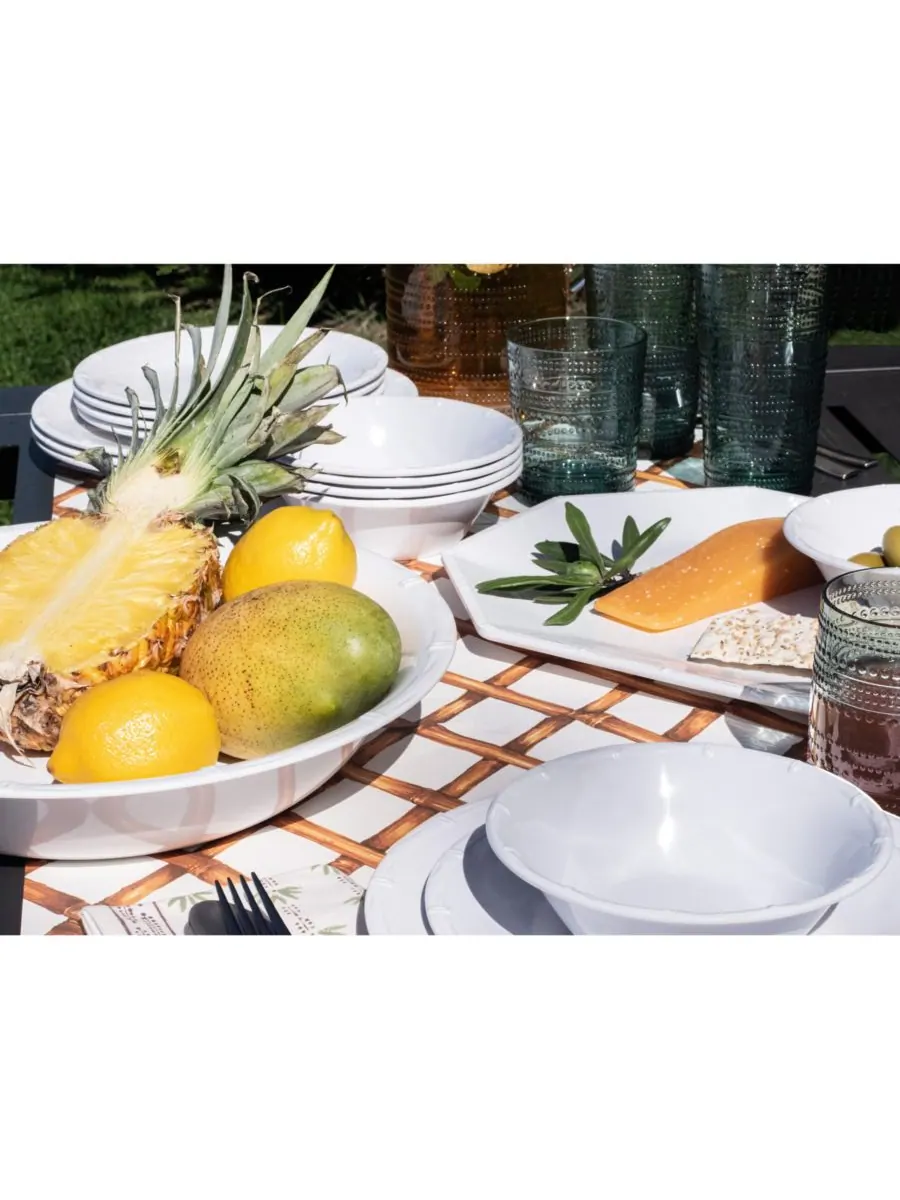 Восьмиугольное блюдо из бамбука с приподнятым краем, 40 см Abode Homewares — изображение 2 из 2, белый
