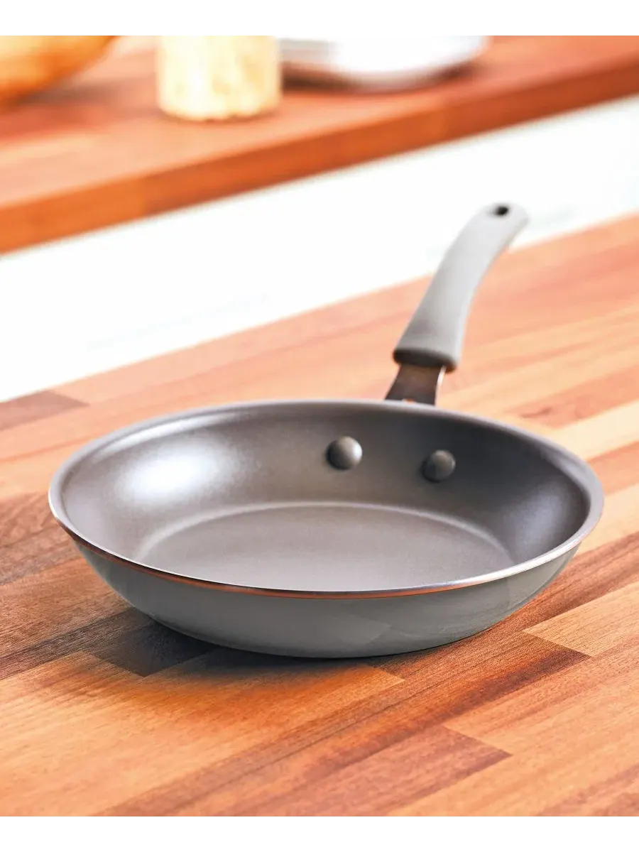 Сковорода Cook + Create из алюминия с антипригарным покрытием, 25 см Rachael Ray — изображение 5 из 8, серый
