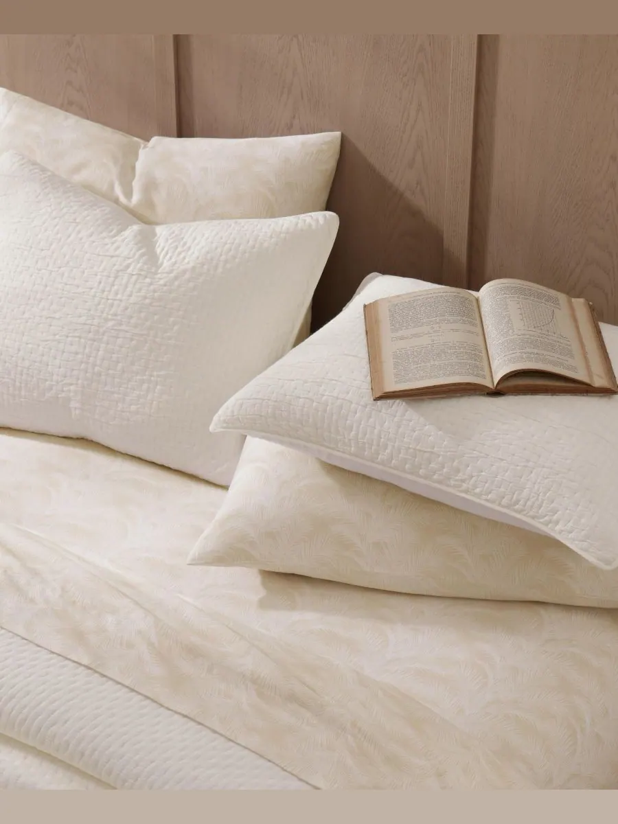 Одеяло Tommy Bahama Ventura Matelassé, King Tommy Bahama Home, Ivory, King — изображение 3 из 8, белый