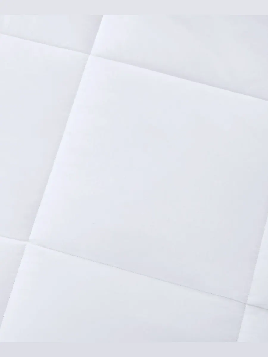 Одеяло с утеплителем 3M-Thinsulate из 100% хлопка, подходит для круглогодичного использования — изображение 3 из 5, белый