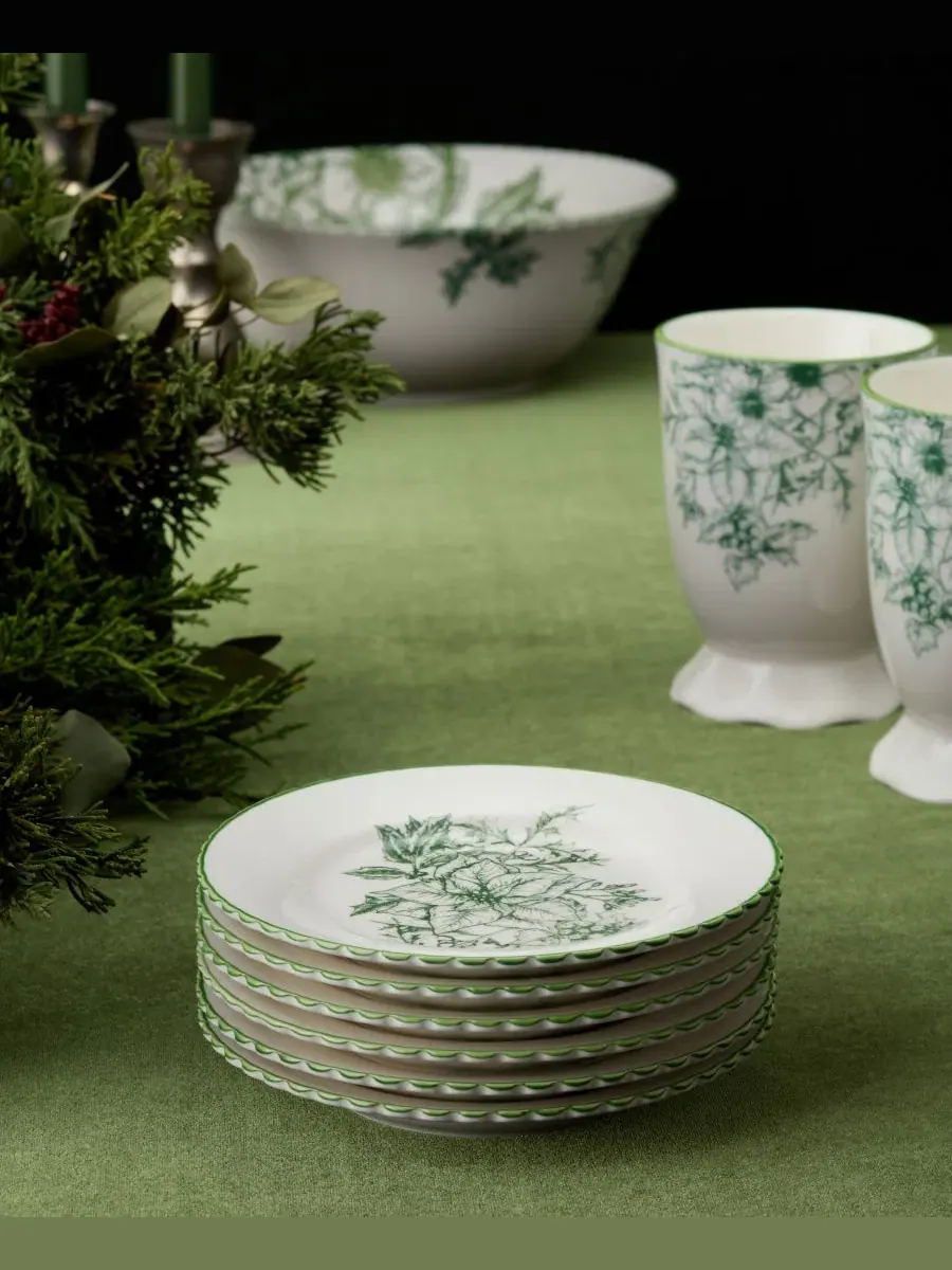 Набор из 6 тарелок для закусок Winter Evergreen Canape Plates Certified International — изображение 4 из 4, зеленый