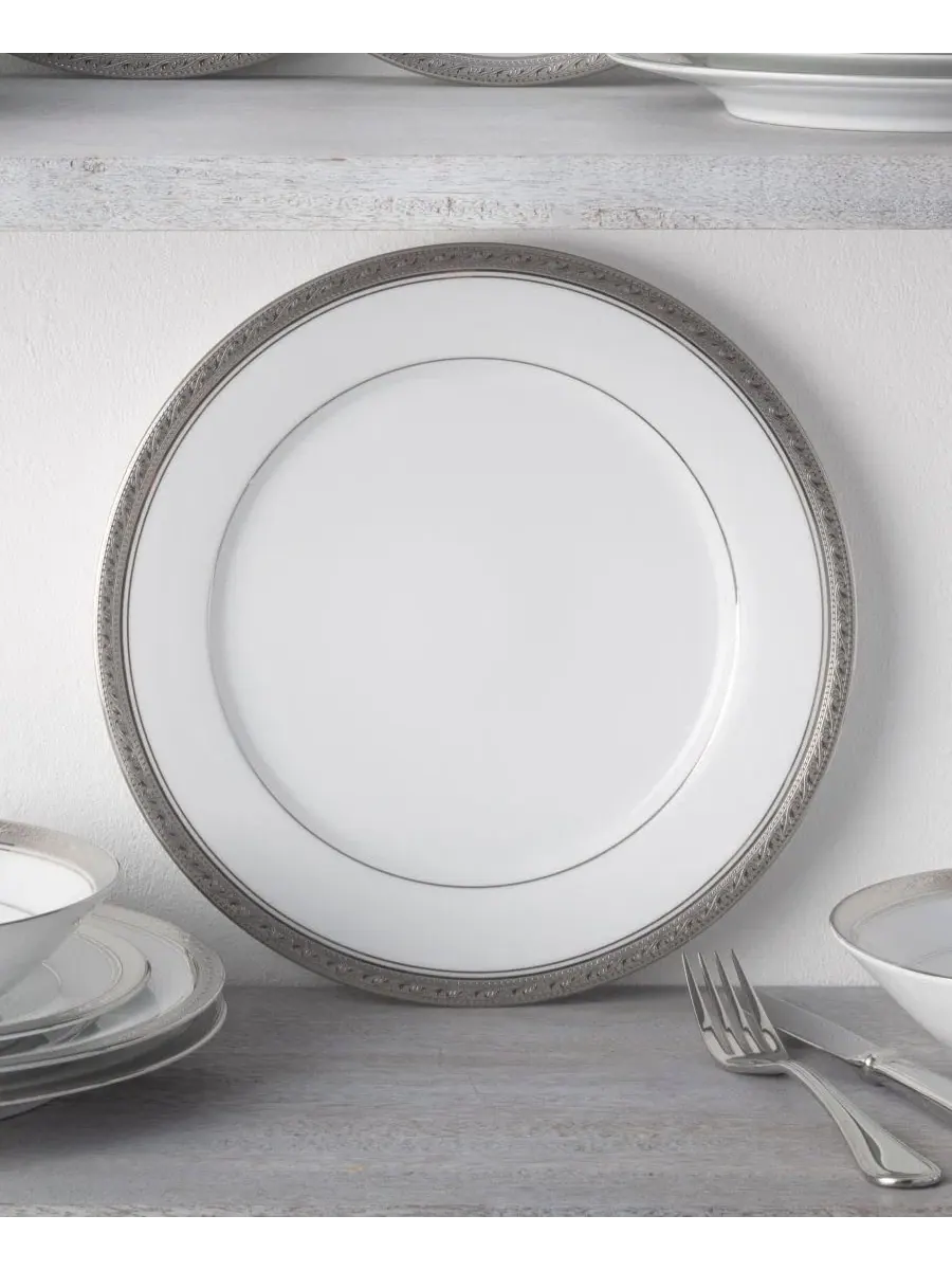 Набор из 4 обеденных тарелок Crestwood Platinum, сервиз на 4 персоны Noritake — изображение 3 из 10, белый