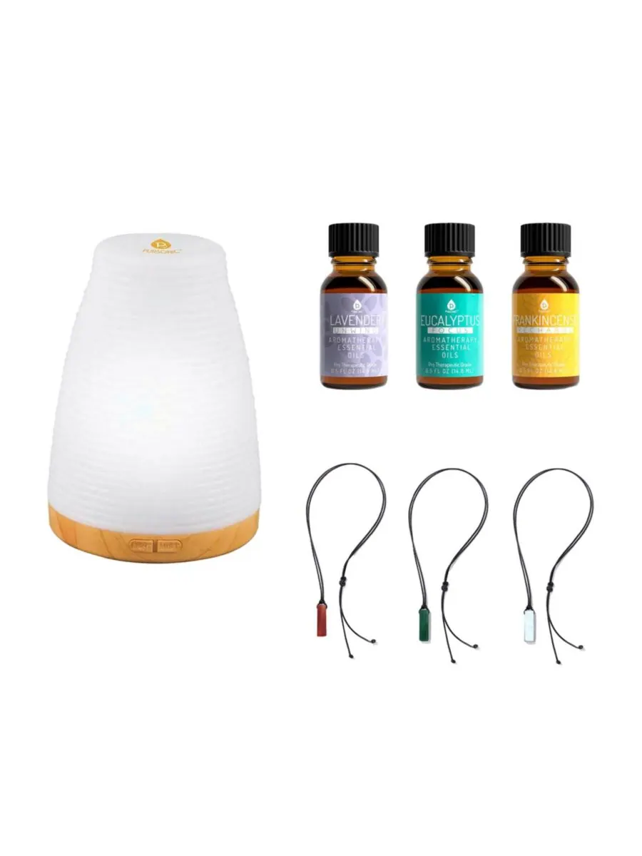 Набор для оздоровления Zen Luxury Wellness Bundle: ожерелье из трех драгоценных камней Trinity — изображение 1 из 4, белый