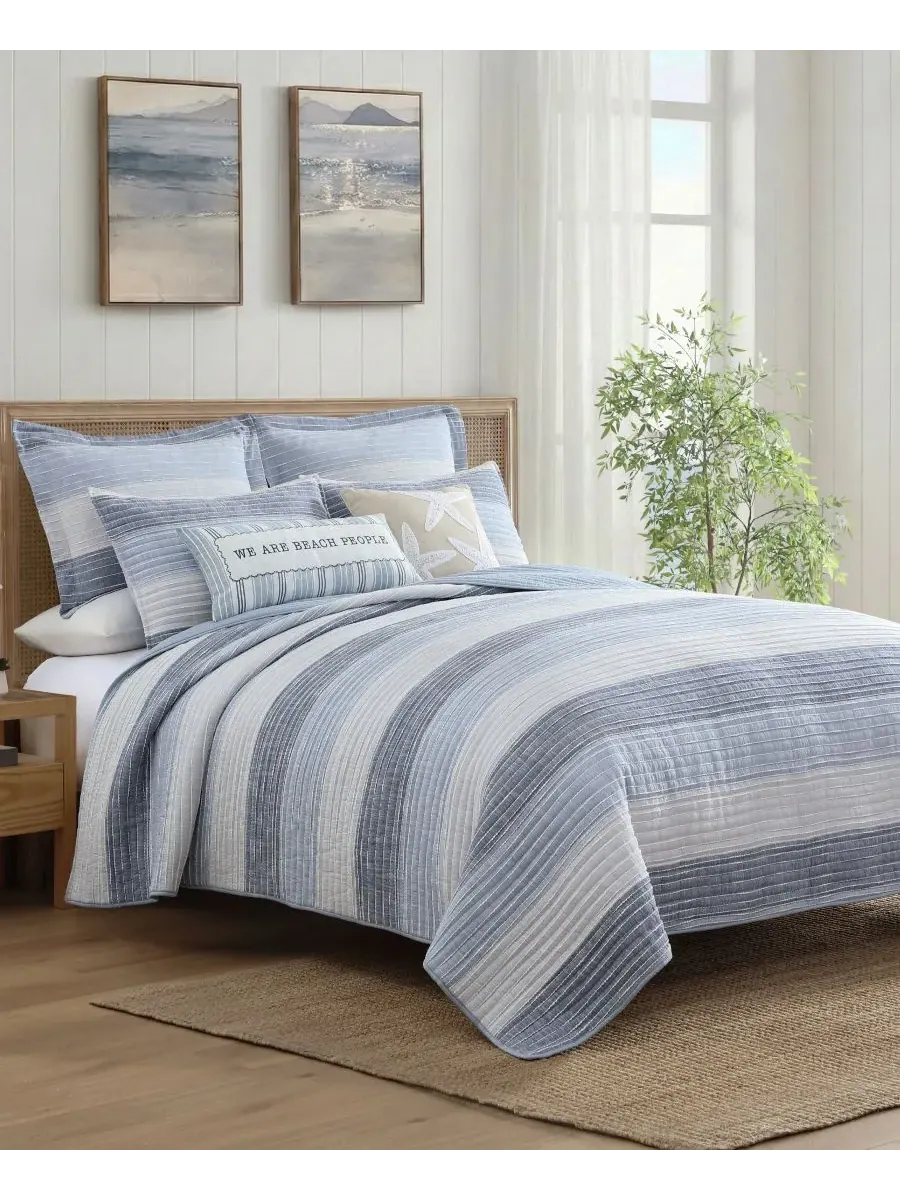 Стеганое одеяло Home Sand Stripes с текстурной отделкой, размер King Levtex — изображение 1 из 6, синий