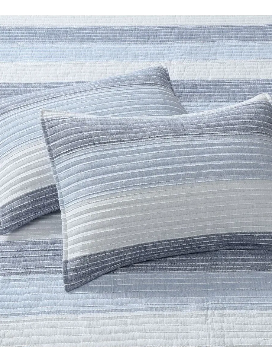 Стеганое одеяло Home Sand Stripes с текстурной отделкой, размер King Levtex — изображение 5 из 6, синий