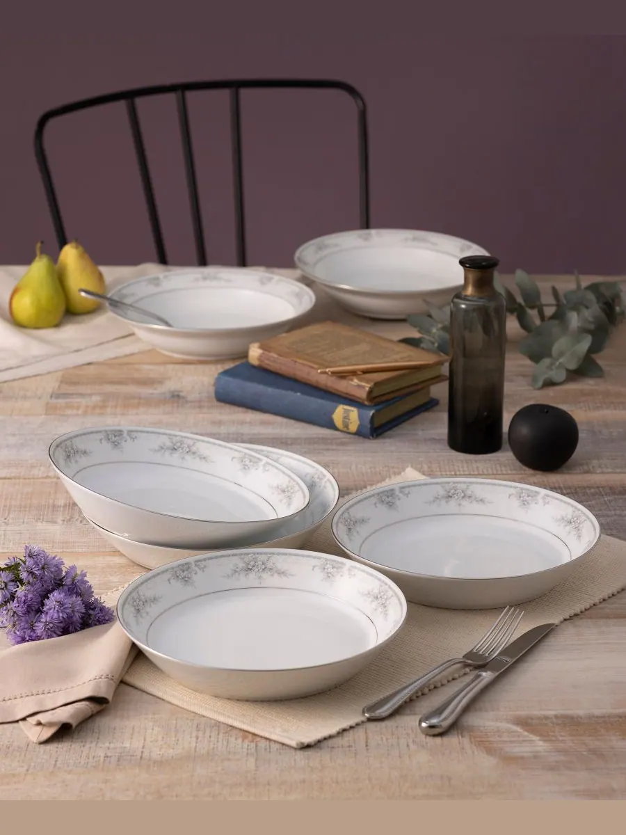 Набор из 4 обеденных тарелок Sweet Leilani Coupe, 9-3/4 дюйма, 43 унции Noritake — изображение 2 из 4, серый