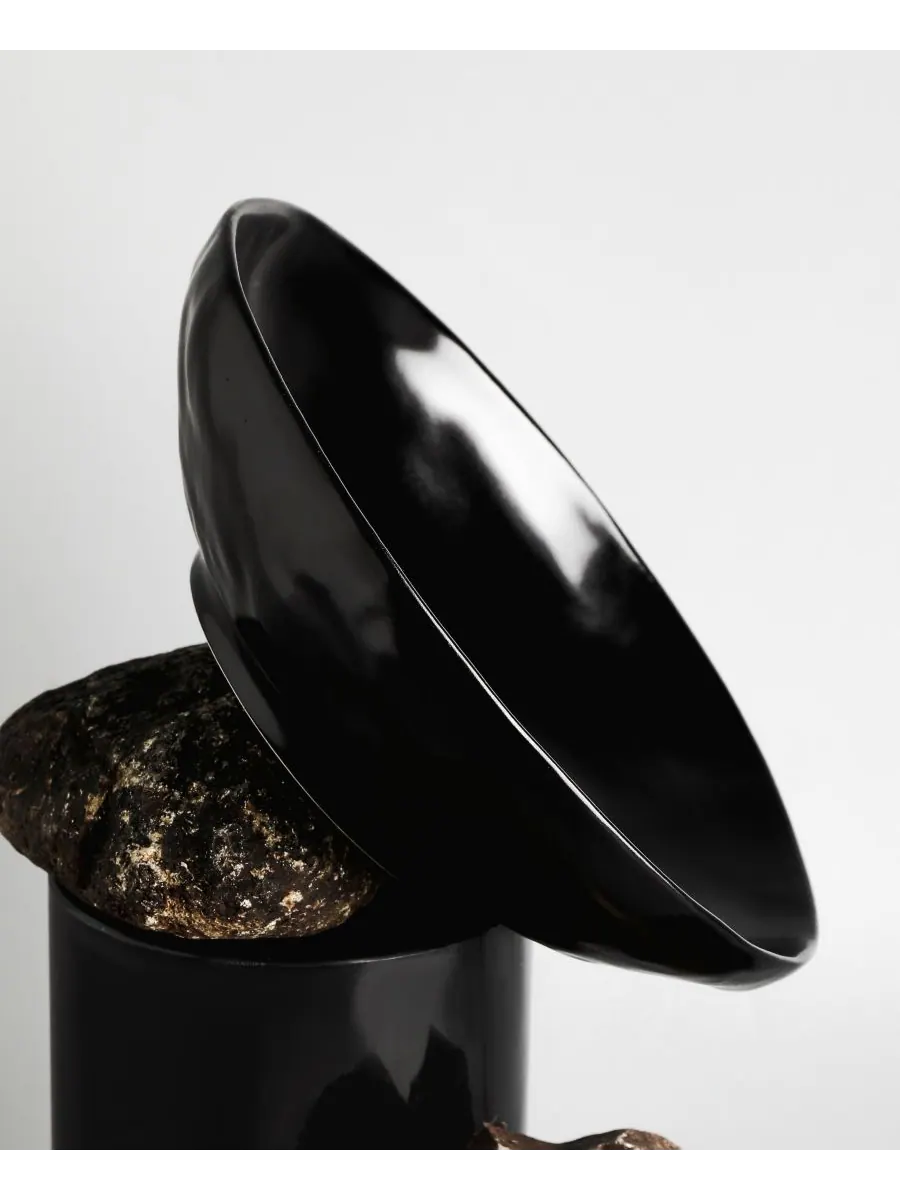 Набор посуды NENDO из 16 предметов, на 4 персоны Stone by Mercer Project — изображение 3 из 7, черный