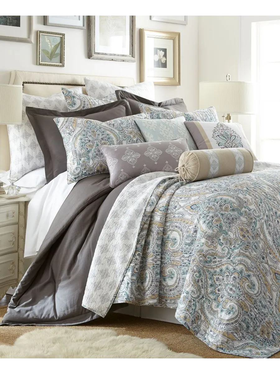 Двустороннее одеяло Rome Damask, 3 предмета, размер King Levtex
