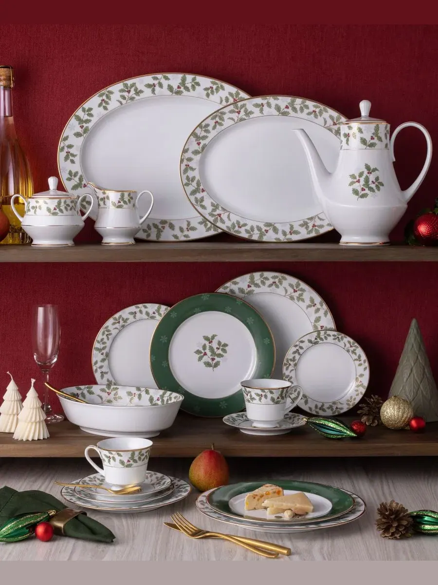 Набор из 4 салатниц Holly & Berry Gold, диаметр 21 см Noritake — изображение 7 из 11, белый зеленый