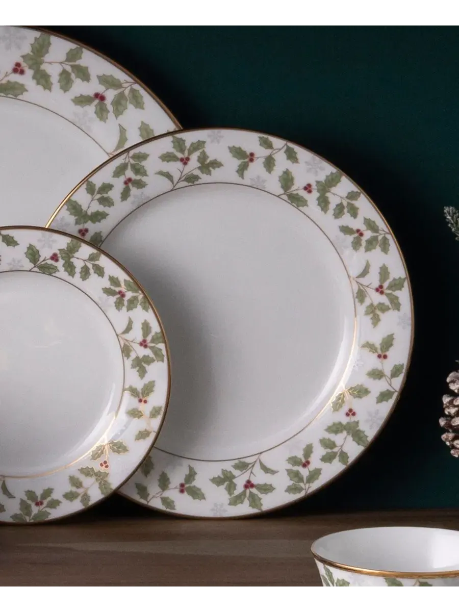 Набор из 4 салатниц Holly & Berry Gold, диаметр 21 см Noritake — изображение 9 из 11, белый зеленый