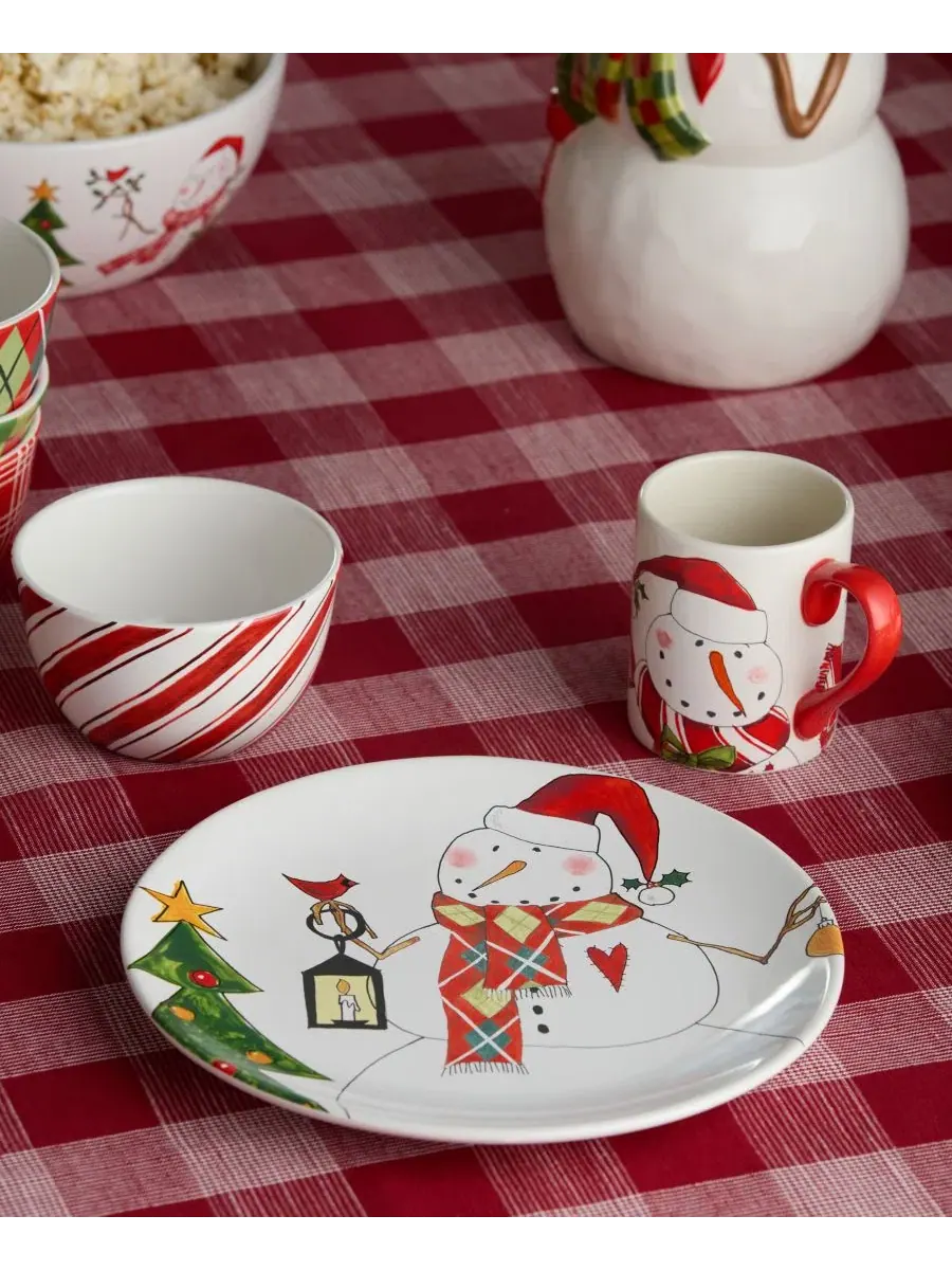 Набор из 4 тарелок Snowman Delight, 28 см, керамика Certified International — изображение 2 из 4, мульти