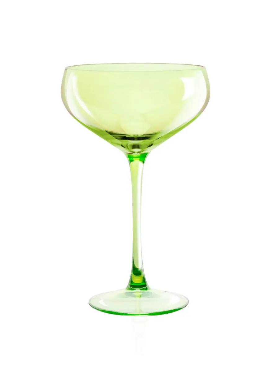 Набор из 4 бокалов Carnival Coupe объемом 13 унций (373 мл) Qualia Glass — изображение 2 из 5, зеленый