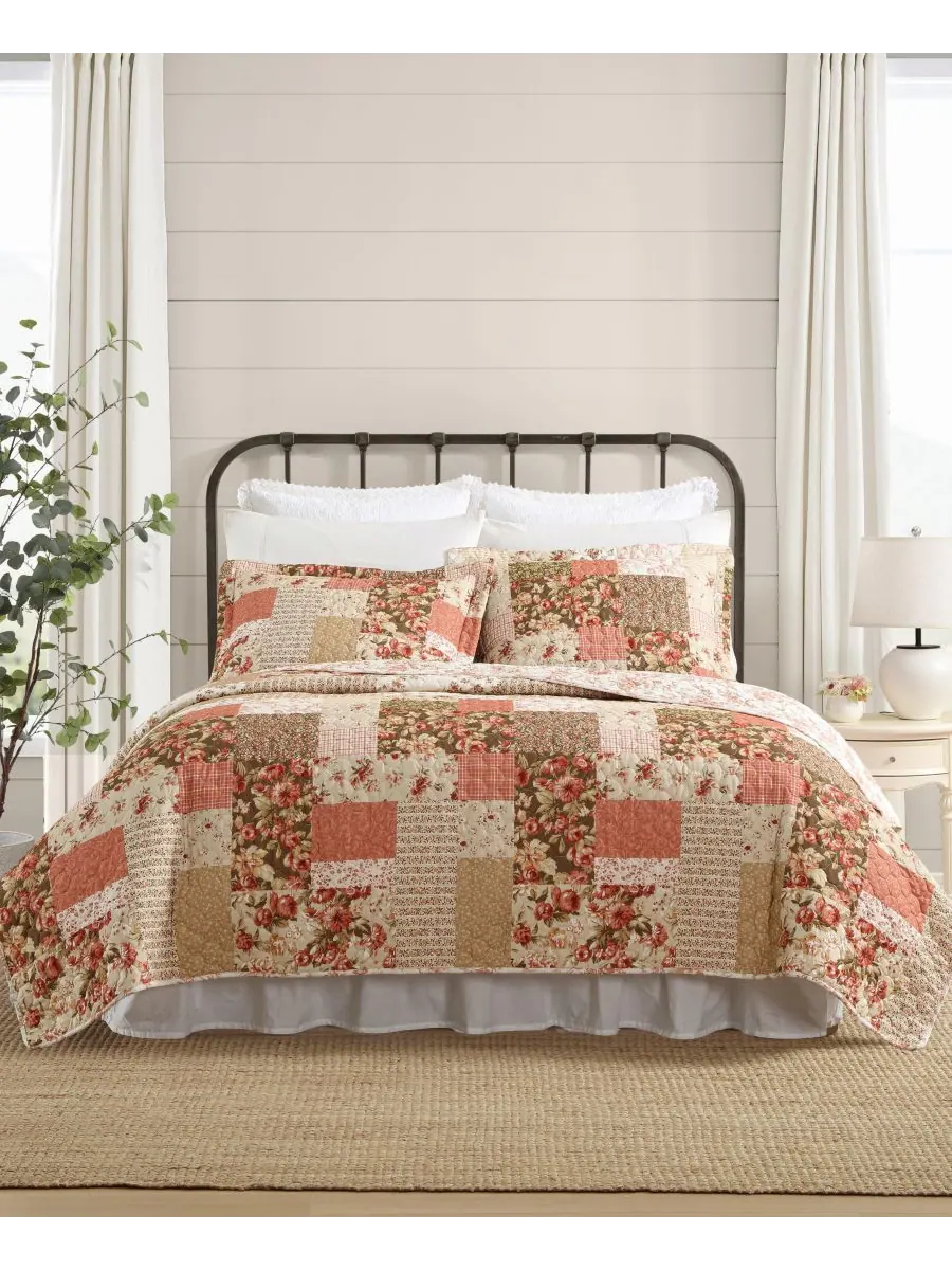 Двустороннее одеяло Harrietta Patchwork, 2 предмета, размер Twin Laura Ashley — изображение 1 из 10, золотистый