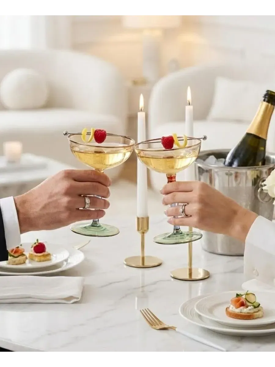 Набор из 2 янтарных бокалов Renaissance Amber Coupe The Wine Savant — изображение 4 из 5, мульти