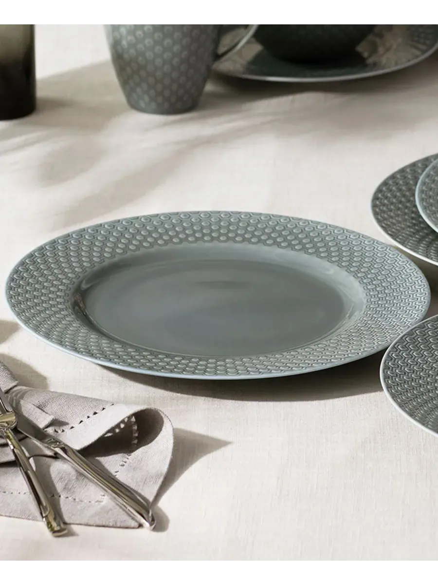 Набор из 4 обеденных тарелок Noritake Kikko, 26,7 см — изображение 2 из 4, серый