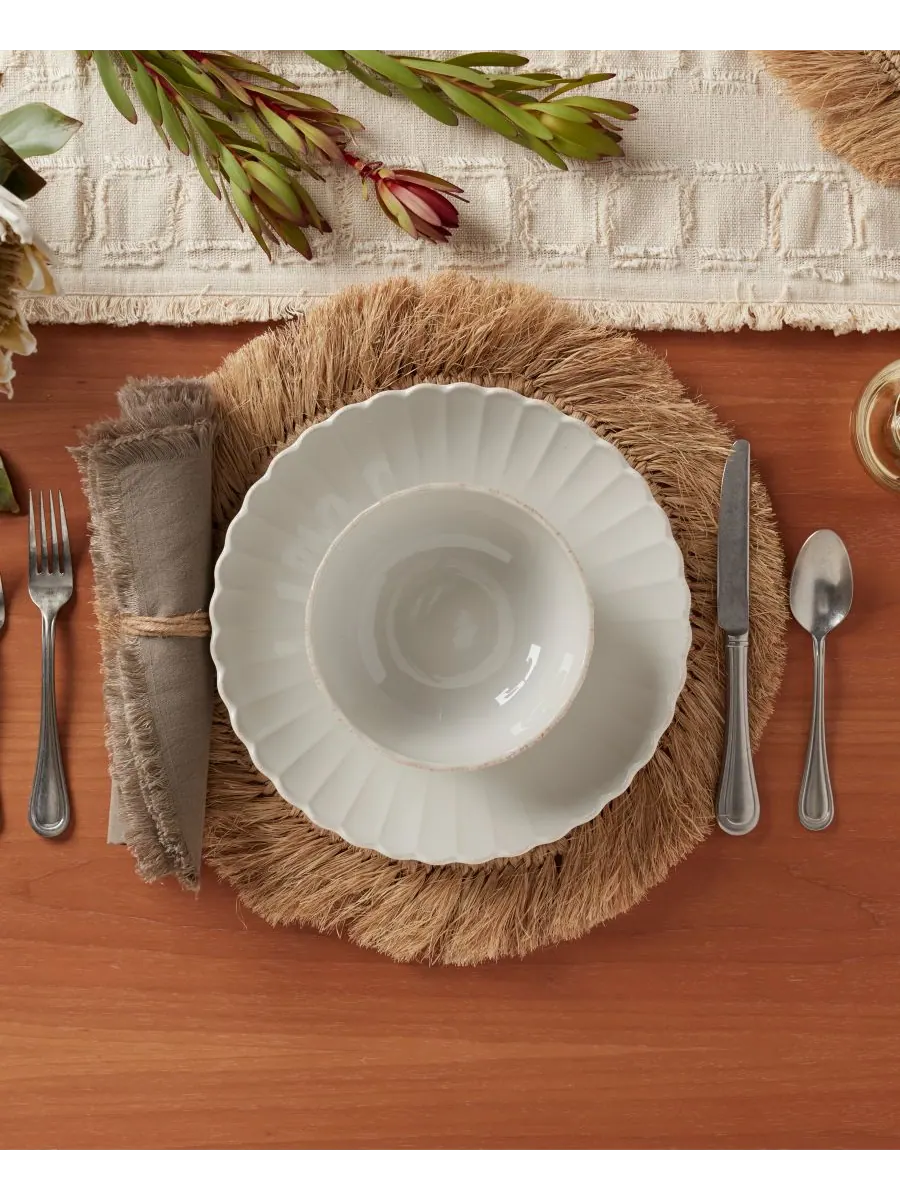 Набор из 4 обеденных тарелок French Perle Scallop Lenox — изображение 6 из 6, белый