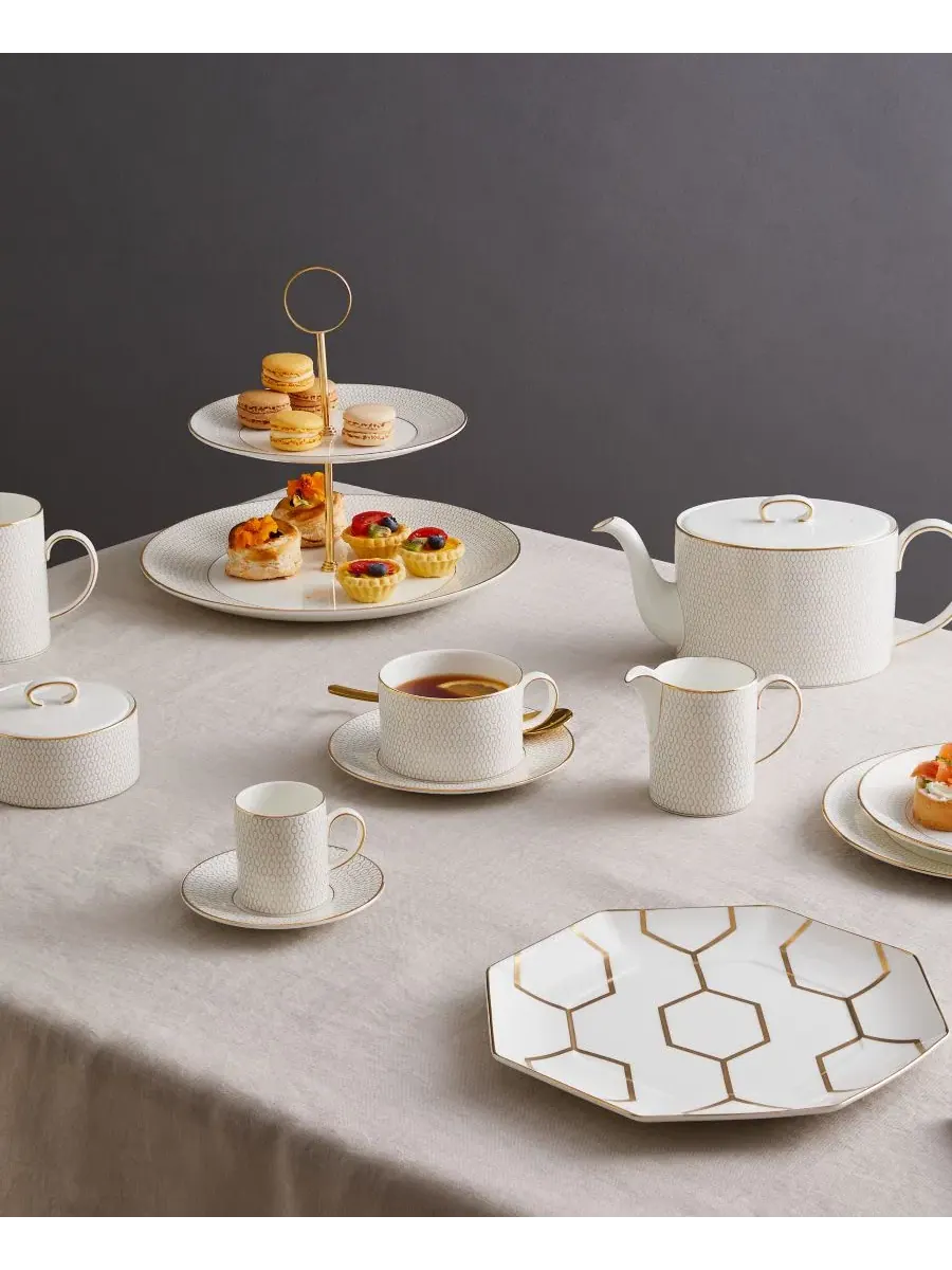 Восьмиугольная декоративная тарелка Gio Gold белого цвета Wedgwood — изображение 5 из 6, нет цвета