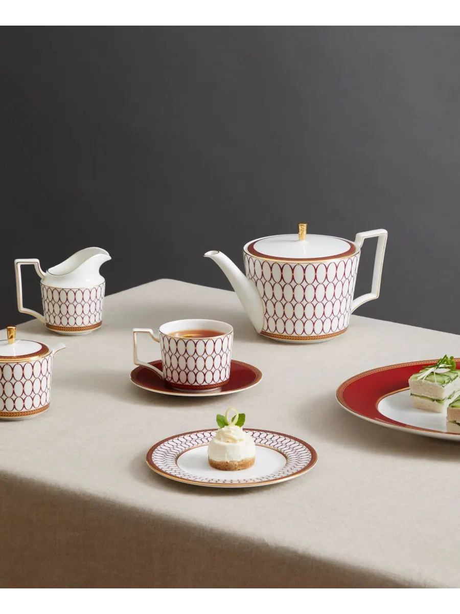 Красное овальное блюдо эпохи Возрождения Wedgwood — изображение 6 из 6, нет цвета